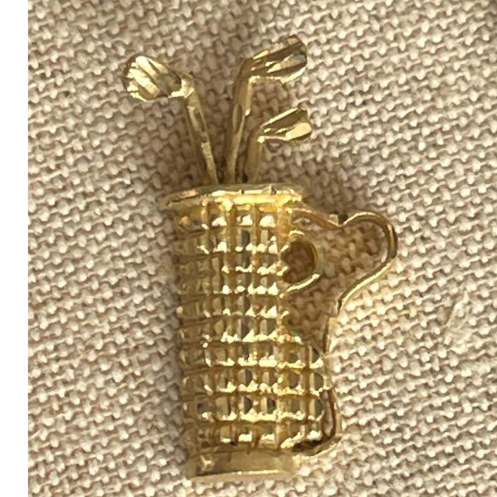 Vintage 14K Gold Golf Bag Charm Pendant with Clubs 2g Golfer Gift - Picture 7 of 7